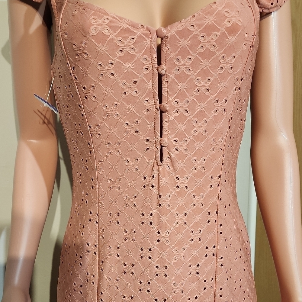 Wayf Pink Maxi Sundress with Sweetheart Neckline - Picture 6 of 13